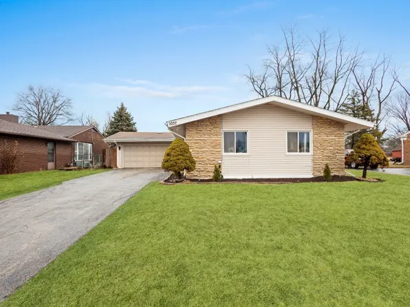 1037 Damico Dr, Chicago Heights, IL 60411