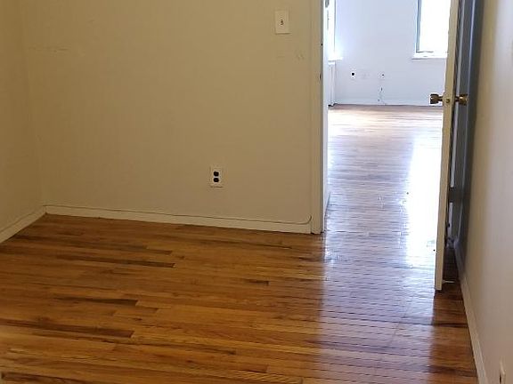 3rd image of 167 E 77th St APT 18