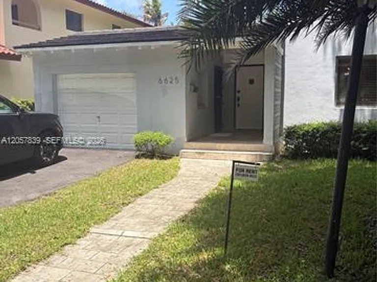 6625 Nervia St #6625 — Photo 3