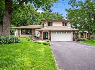 754 Torchwood Cir, New Brighton, MN 55112