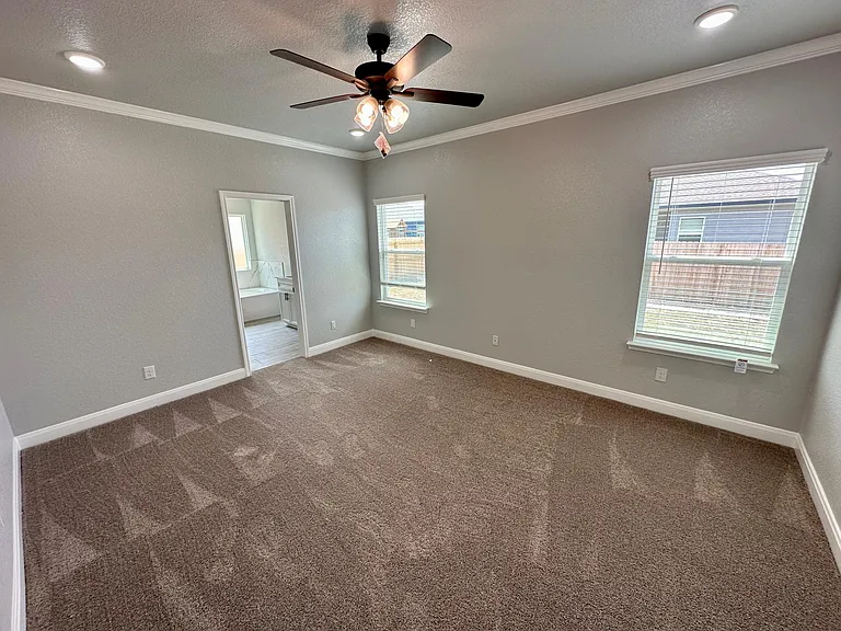 1615 Sideoats Ln — Photo 4