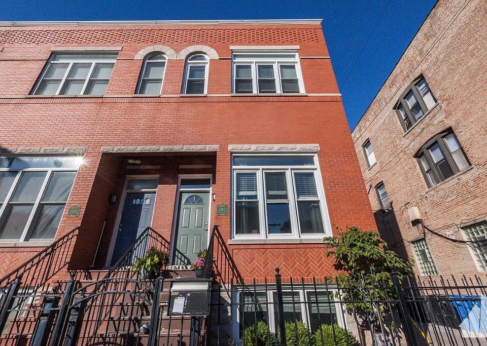 1st image of 1312 N Damen Ave #Th