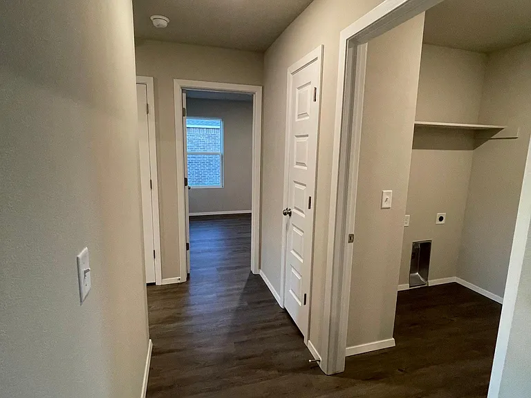 16236 S 88th East Ave — Photo 8