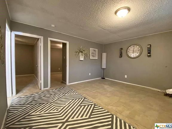 2nd image of 401 Sunset Ln #Af