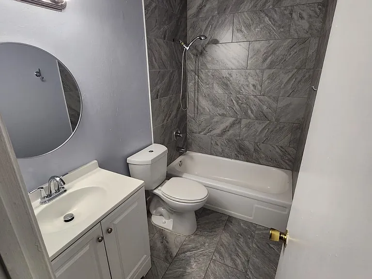 Fountainridge Apartments — Photo 7