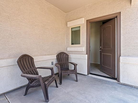 5th image of 3405 N 299th Dr