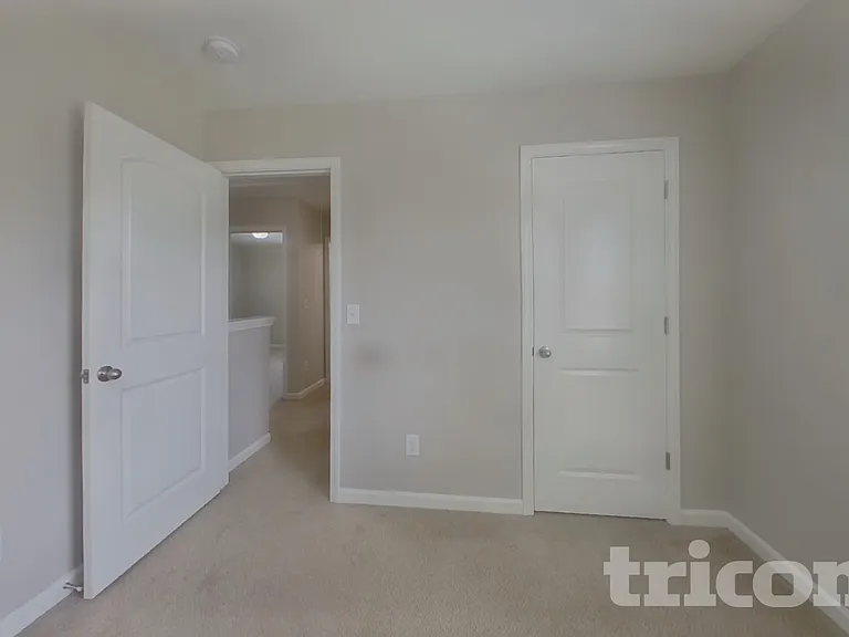 206 Churchill Dr — Photo 11