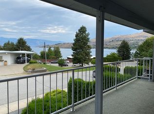415 S Lake St #A, Chelan, WA 98816