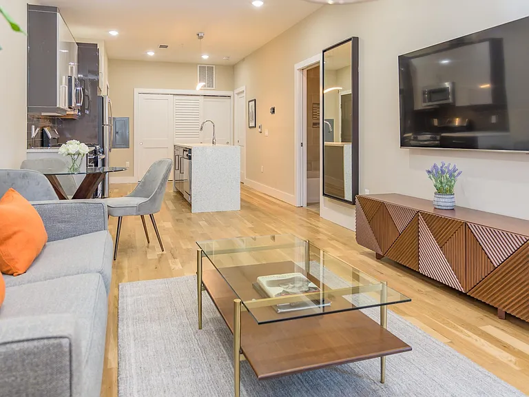 312 Pacific Ave #4B — Photo 5