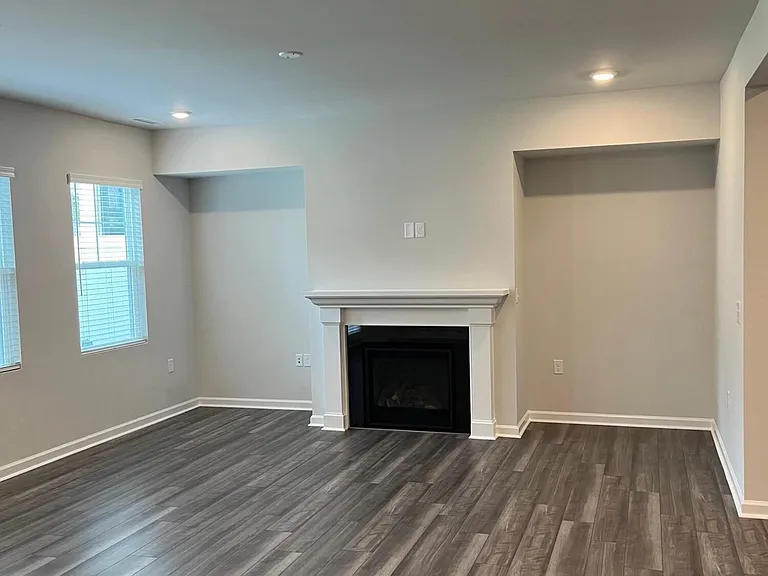 192 Tumbling Rock Way — Photo 18