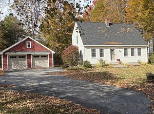 13 Fairview Ave, Gray, ME 04039