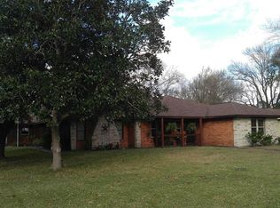 1101 Morningside St, Angleton, TX 77515