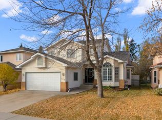 104 E Hampshire Close NW, Calgary, AB T3A 4X9