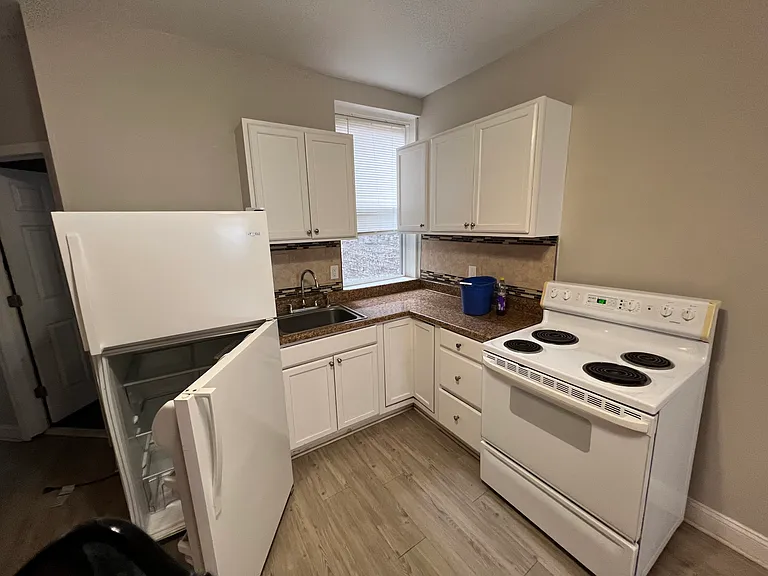 1308 Penn St #2 — Photo 10