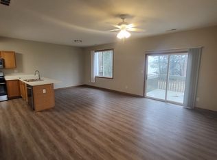 633 Morning Cloak St UNIT 2, Roscoe, IL 61073