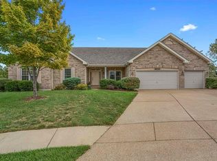 3220 Bear Tracks Dr, Wentzville, MO 63385