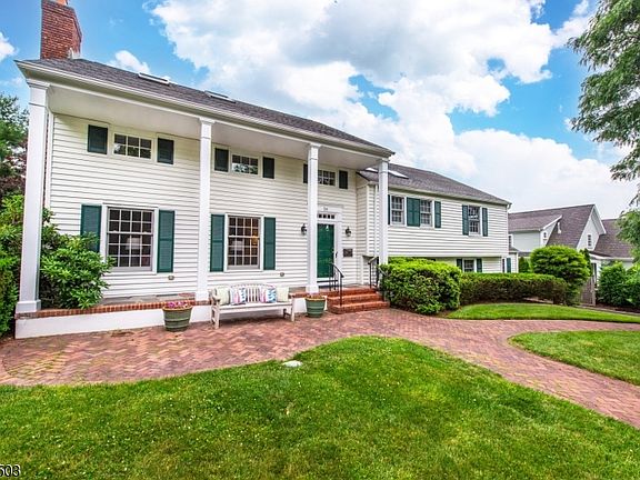 3rd image of 26 Cornell Way