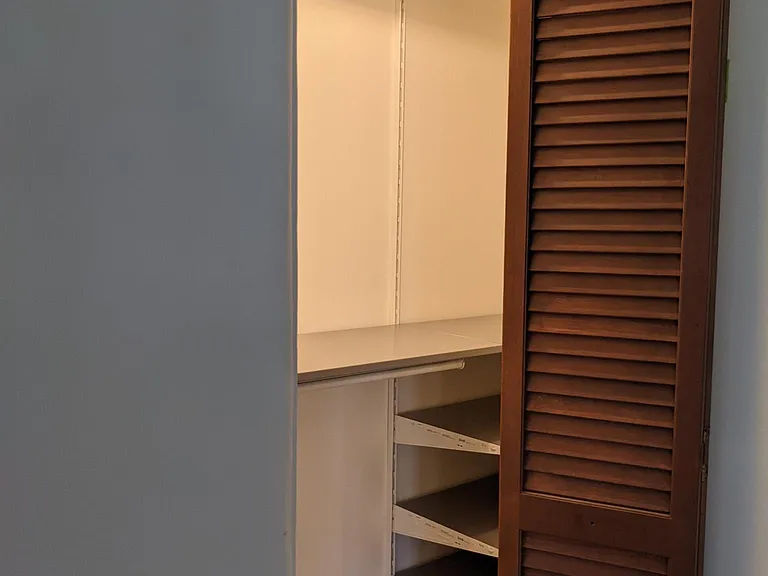 239 Orizaba Ave — Photo 17