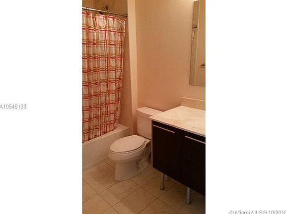 3rd image of 1900 N Bayshore Dr APT 509