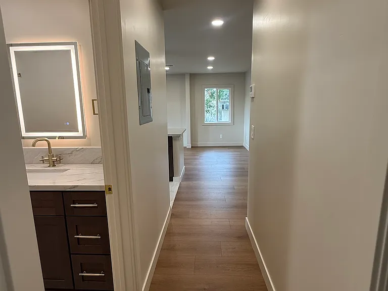 4395 Aragon Way — Photo 8