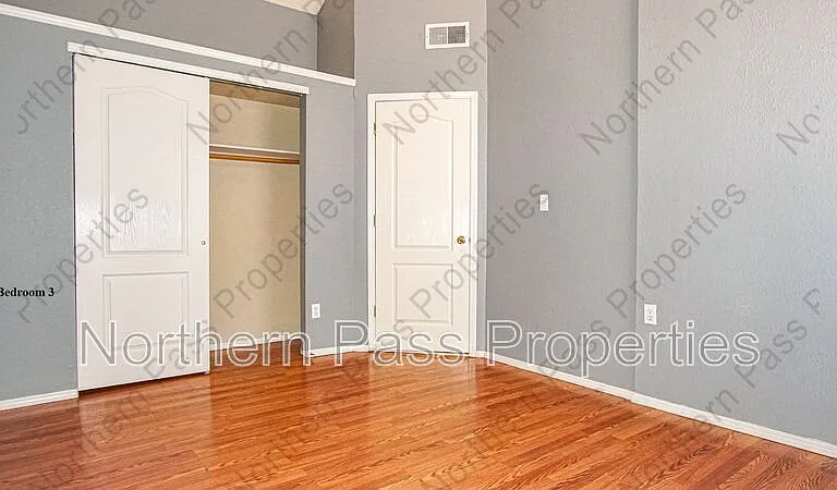 12107 Valley Quail Dr — Photo 21