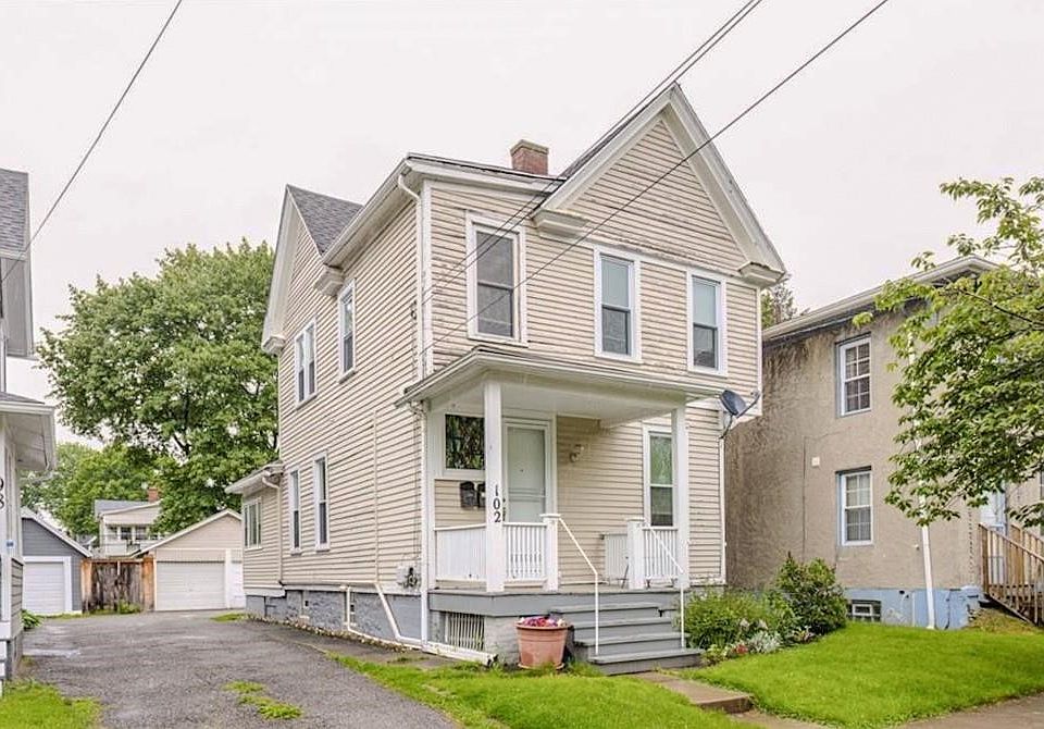 1st image of 102 Gregory St Unit 2