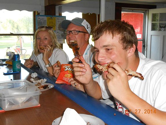 4th image of 15566 317th St