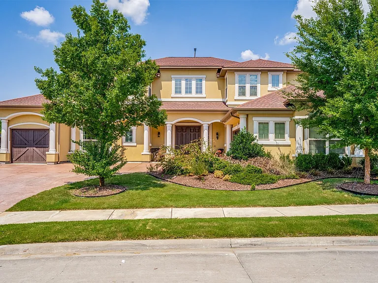12226 Lazio Ln — Photo 1