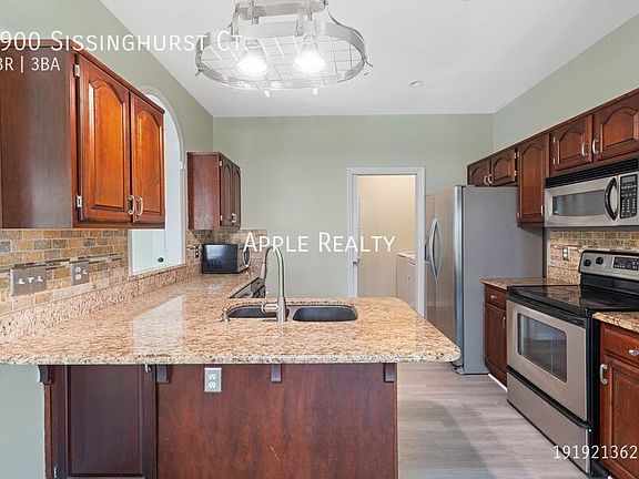 2nd image of 2900 Sissinghurst Ct