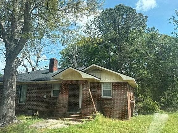2nd image of 3722 Newton St