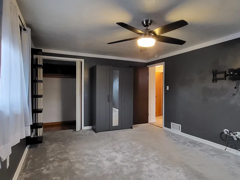 2128 Carolina Ave — Photo 3