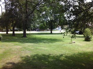 Green St #1, McHenry, IL 60050