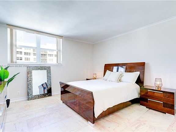3rd image of 3001 S Ocean Dr APT 1507
