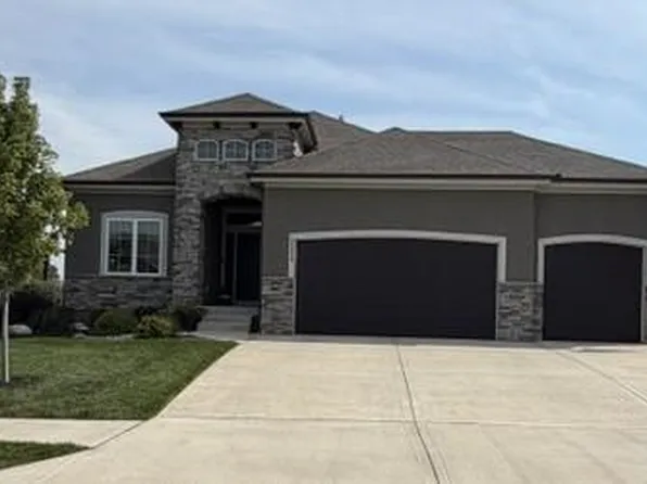 25048 W 112th Ter, Olathe, KS 66061