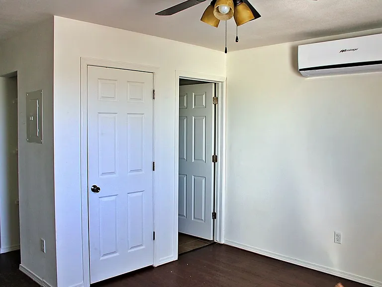 1108 Myrtle Ave — Photo 38