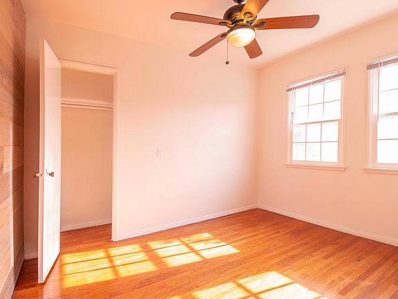 3rd image of 252 E California Blvd APT C