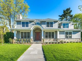 52 Spring Hill Rd, East Hills, NY 11577