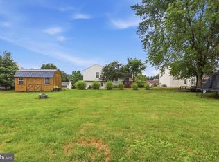 2708 Sunset Ln, York, PA 17408