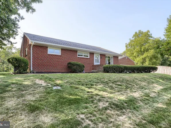 5911 Jacobs Ave, Harrisburg, PA 17112