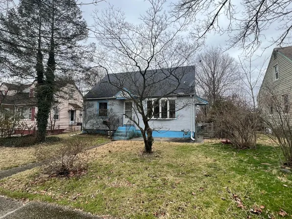 16 W Linden Ave, Lindenwold, NJ 08021