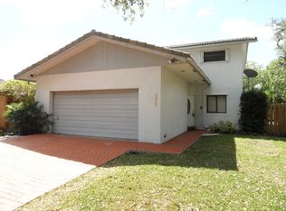 3670 Farragut St, Hollywood, FL 33021