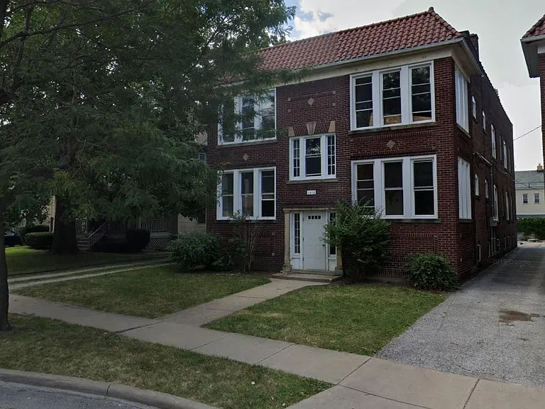 Ridgewood Apartments — Photo 6