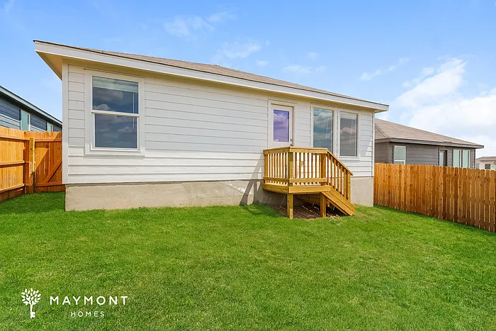 313 Kayden Ct — Photo 14