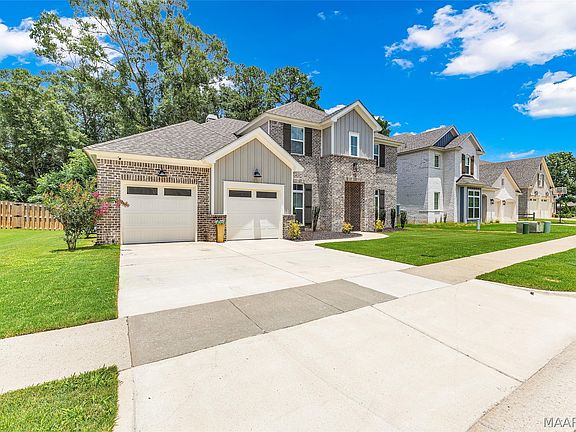 3rd image of 1693 Pebble Creek Dr