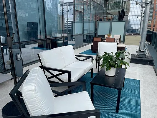 Rented by Lalezarian Properties | media 2