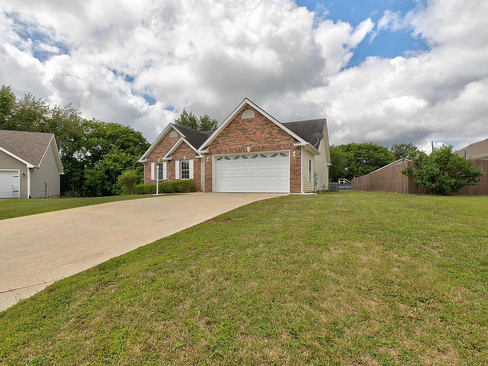 1st image of 404 Sundown Ct