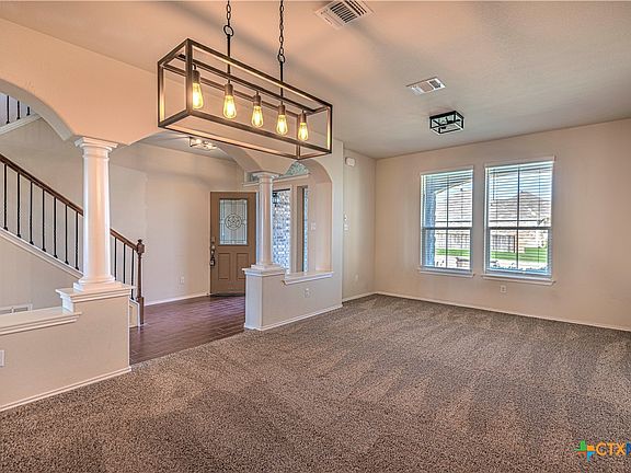 4th image of 9207 Lake Pointe Dr