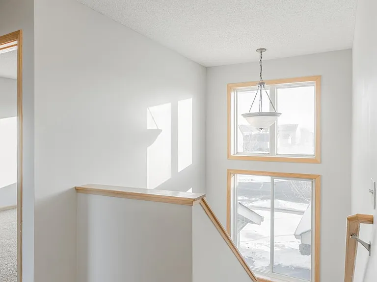 1760 Wyndam Dr — Photo 37