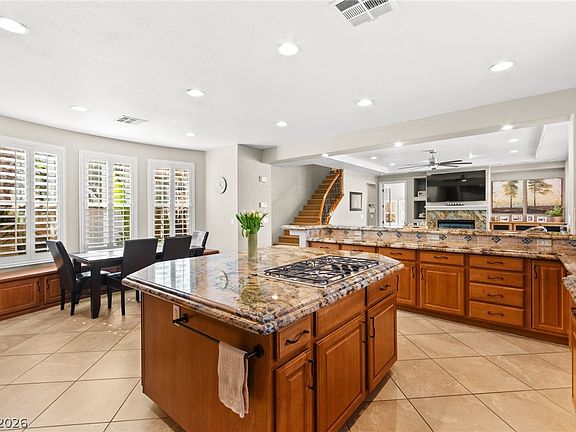 4th image of 11558 Trevi Fountain Ave