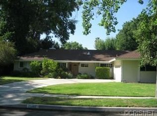 23317 Ladrillo St, Woodland Hills, CA 91367